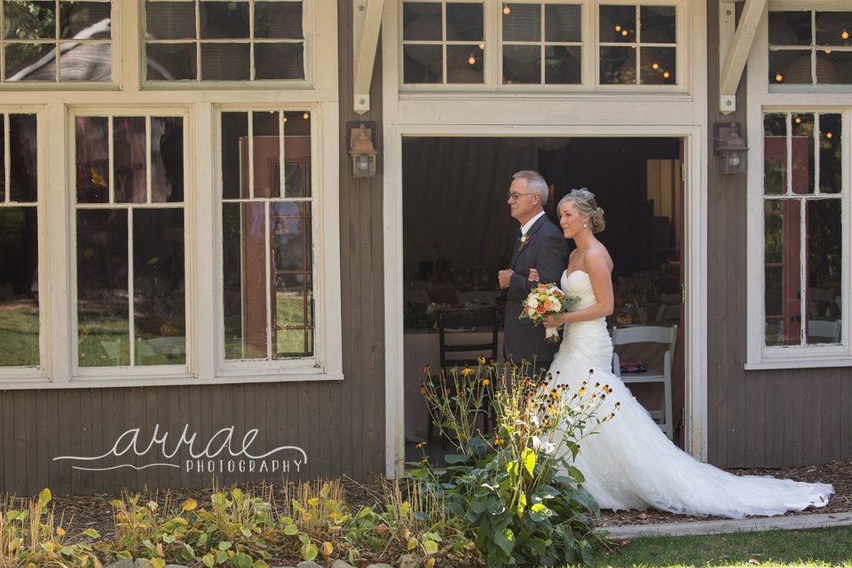 032_Millcreek barn wedding