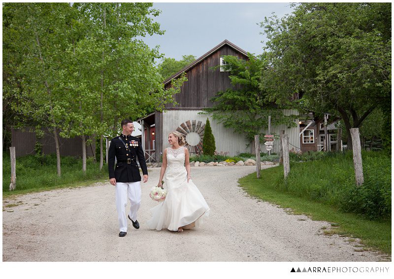 069_millcreek barn wedding photography