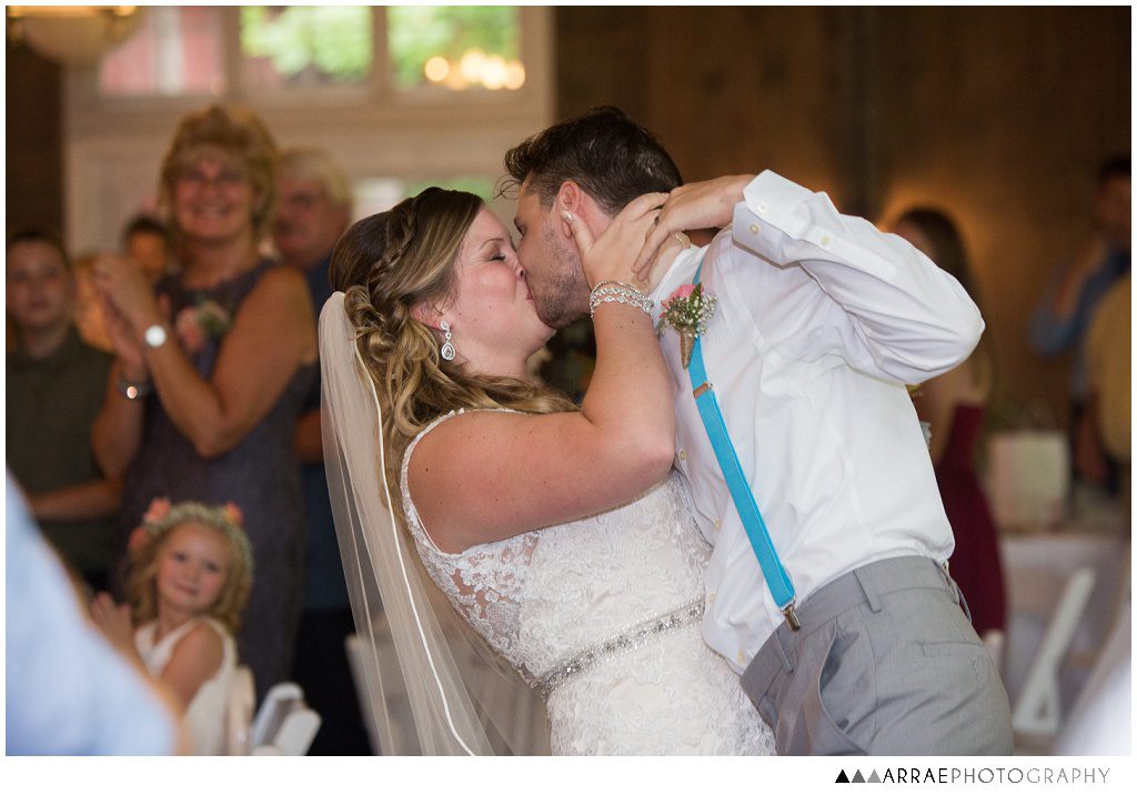 123_millcreek-barn-wedding-photographer